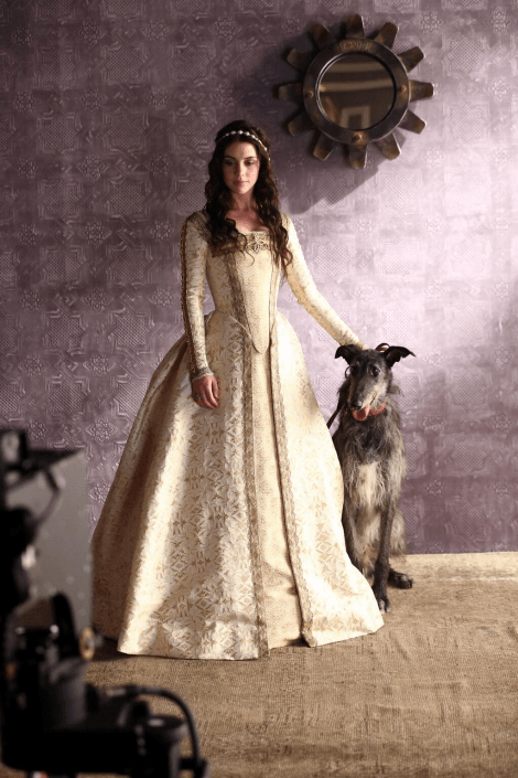 Reign-Photoshoot-reign-tv-show-34918836-1023-1535