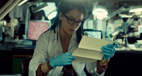 Cosima, la caution scientifique de la série