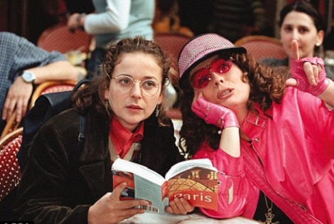 julia sawalha and Jennifer saunders in abfab