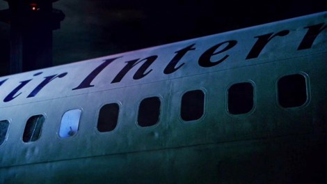 L'avion mystérieux.